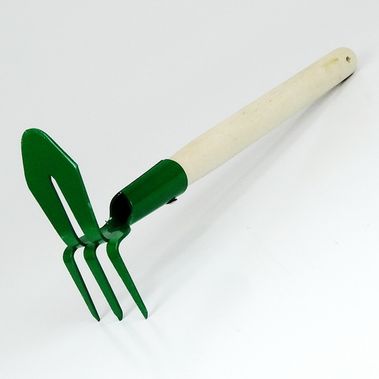 Мотыга-рыхлитель с деревянной ручкой Росток (лепесток+3 зуба прямая)